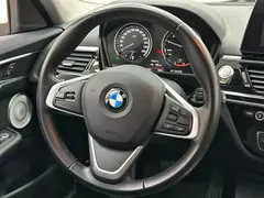 2022 BMW 1 Series 1 120i M Sport, белый — фото 17