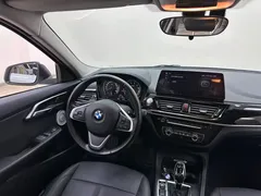 2022 BMW 1 Series 1 120i M Sport, белый — фото 20