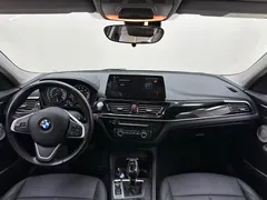 2022 BMW 1 Series 1 120i M Sport, белый — фото 29