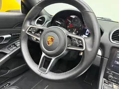 2020 Porsche 718 Boxster 2.0T — фото 12