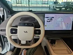 2025 Li Auto i6 2WD, белый — фото 11