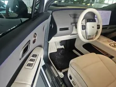 2025 Li Auto i6 2WD, белый — фото 16