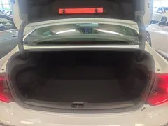 2023 Volvo S60 B4 Luxury, белый — фото 19