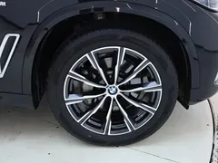 2022 BMW X5 30Li M, чёрный — фото 11