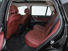 2022 BMW X5 30Li M, чёрный — фото 21