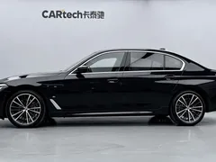 2021 BMW 5 Series 5 530Li M, чёрный — фото 3