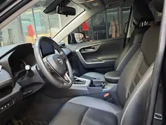 2022 Toyota RAV4 2.0L CVT 2WD Plus, чёрный — фото 4