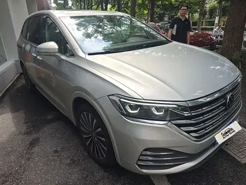 2022 Volkswagen Viloran 380TSI Premium