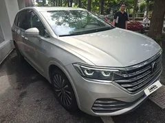 2022 Volkswagen Viloran 380TSI Premium — фото 1