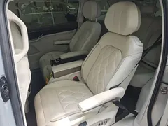 2022 Volkswagen Viloran 380TSI Premium — фото 3