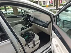 2022 Volkswagen Viloran 380TSI Premium — фото 5