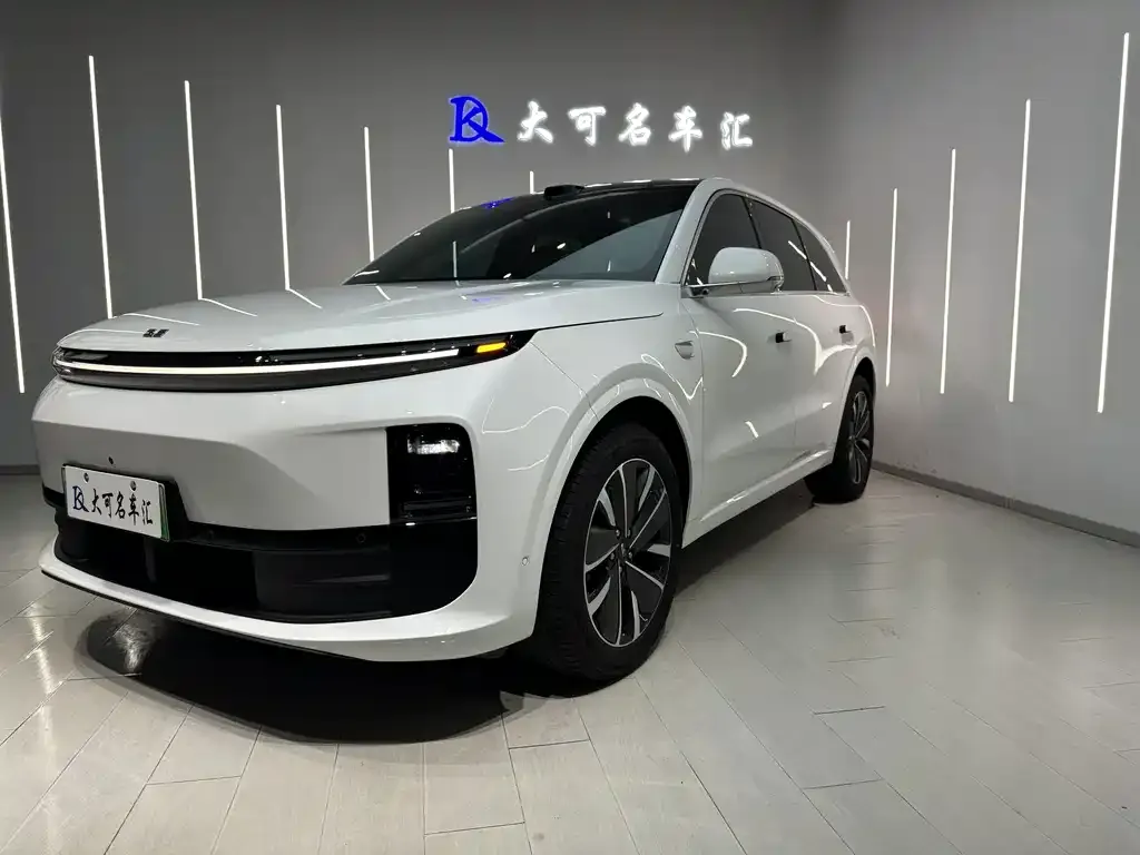 2025 Li Auto L6 Pro