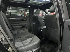 2022 Toyota Crown Kluger 2.5L HEV 4WD Premium, чёрный — фото 11
