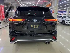 2022 Toyota Crown Kluger 2.5L HEV 4WD Premium, чёрный — фото 19