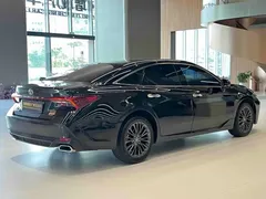 2019 Toyota Avalon 2.0L XLE Premium VI, чёрный — фото 5