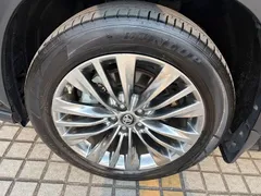 2023 Toyota Highlander 2.5L Smart Hybrid 4WD Luxury 7, чёрный — фото 8