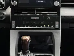 2019 Toyota Avalon 2.0L VI — фото 11