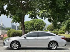 2019 Toyota Avalon 2.0L VI — фото 14