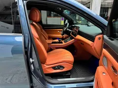 2024 Aito M7 1.5T 4WD Ultra 6, синий — фото 13