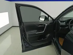 2022 Toyota Wildlander 2.0L CVT 4WD Luxury, чёрный — фото 7