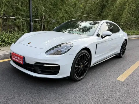 2023 Porsche Panamera 2.9T