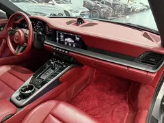 2020 Porsche 911 Carrera 3.0T — фото 11