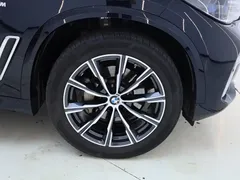 2022 BMW X5 xDrive 30Li M, чёрный — фото 22