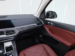 2022 BMW X5 xDrive 30Li M, чёрный — фото 28