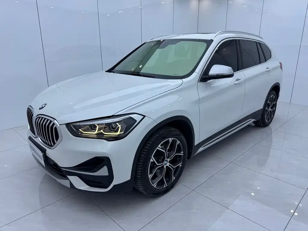 2022 BMW X1 sDrive20Li