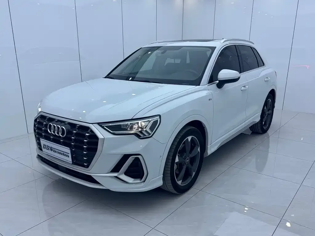 2022 Audi Q3 35 TFSI Fashion Dynamic