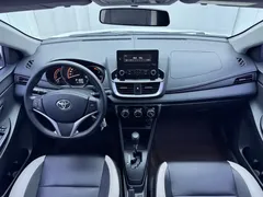 2022 Toyota Yaris L Zhixuan 1.5L CVT Leading Plus, белый — фото 15