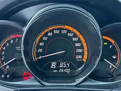 2022 Toyota Yaris L Zhixuan 1.5L CVT Leading Plus, белый — фото 18