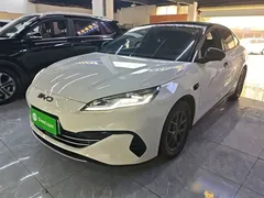2025 BYD Seal 06 DM-i 80KM, белый — фото 1