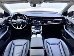 2021 Audi Q8 55 TFSI — фото 10