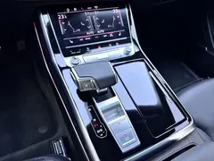 2021 Audi Q8 55 TFSI — фото 16
