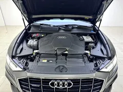 2021 Audi Q8 55 TFSI — фото 19