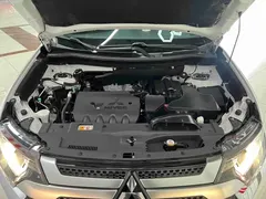 2021 Mitsubishi Outlander 2.0L 2WD 5, белый — фото 21