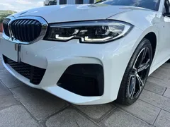 2021 BMW 3 Series 325i M Sport Package, белый — фото 13