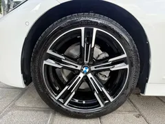 2021 BMW 3 Series 325i M Sport Package, белый — фото 14