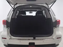 2020 Nissan Terra 2.5L XL Upper 4WD AT 4WD Luxury, белый — фото 16