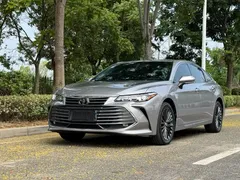 2022 Toyota Avalon 2.0L XLE Premium — фото 1