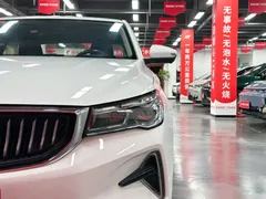2022 Geely Emgrand 4 1.5L CVT, белый — фото 10