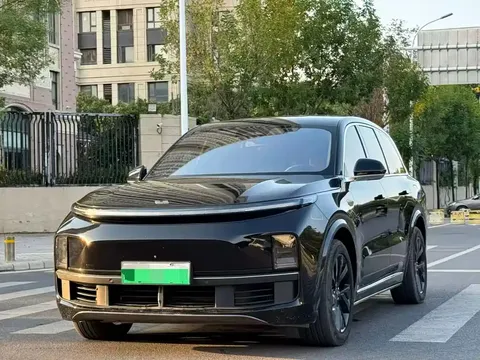 2023 Li Auto L8 Pro