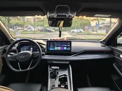 2023 Geely Preface 1.5TD, белый — фото 9