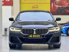 2023 BMW 5 Series 530Li Premium M Sport Package, чёрный — фото 2