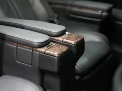 2021 Toyota Alphard Hybrid 2.5L Premium, чёрный — фото 29