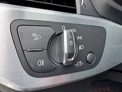 2020 Audi A4L 40 TFSI, белый — фото 13