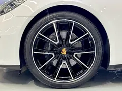 2023 Porsche Panamera 2.9T, белый — фото 11