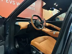2025 Xiaomi YU7 4WD Pro, синий — фото 5