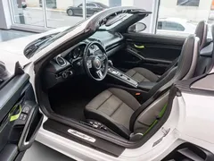 2022 Porsche 718 Boxster T 2.0T, белый — фото 9